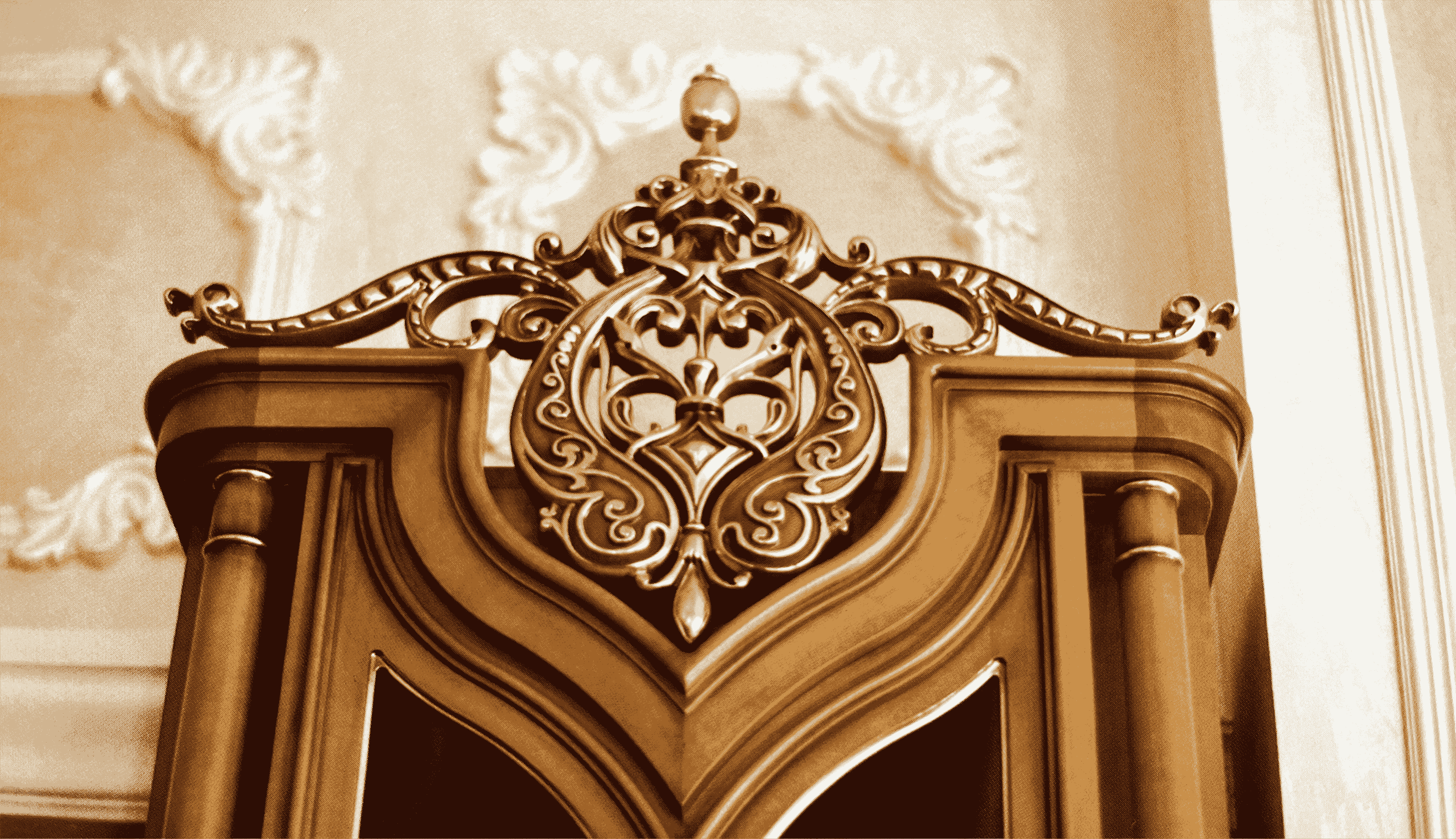 унікальні деталі меблів ручної роботи